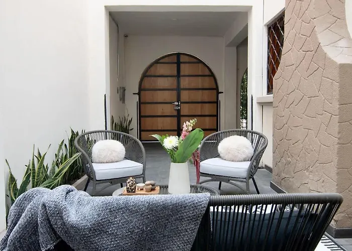 Breathtaking 9 Bedroom Huge Rooftop W 4 Ac Condesa * Mexico City