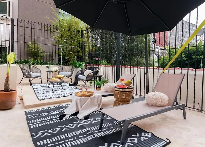 Holiday home Breathtaking 9 Bedroom Huge Rooftop W 4 Ac Condesa *