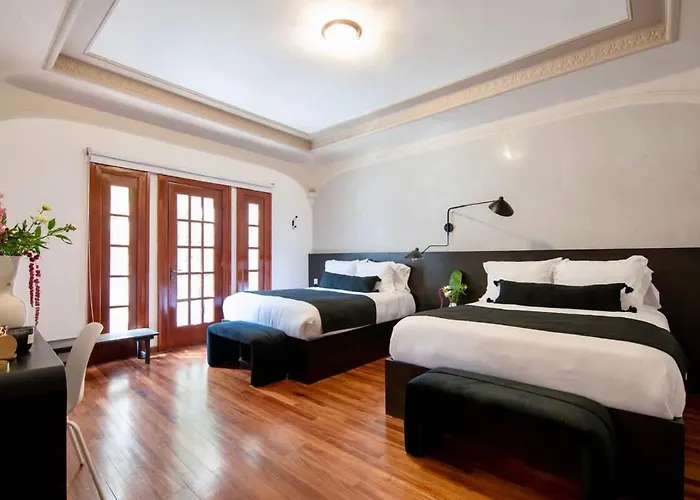 Breathtaking 9 Bedroom Huge Rooftop W 4 Ac Condesa Mexico City