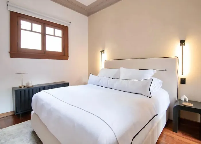 Breathtaking 9 Bedroom Huge Rooftop W 4 Ac Condesa Holiday home *