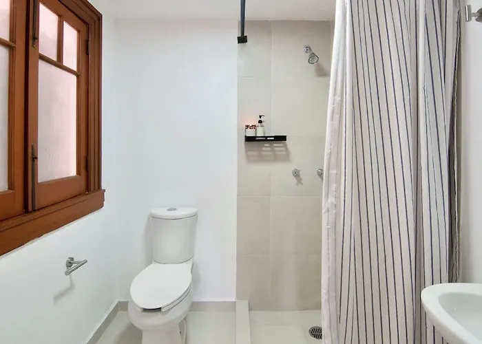 Holiday home Breathtaking 9 Bedroom Huge Rooftop W 4 Ac Condesa *