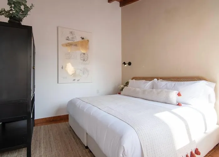 Breathtaking 9 Bedroom Huge Rooftop W 4 Ac Condesa *